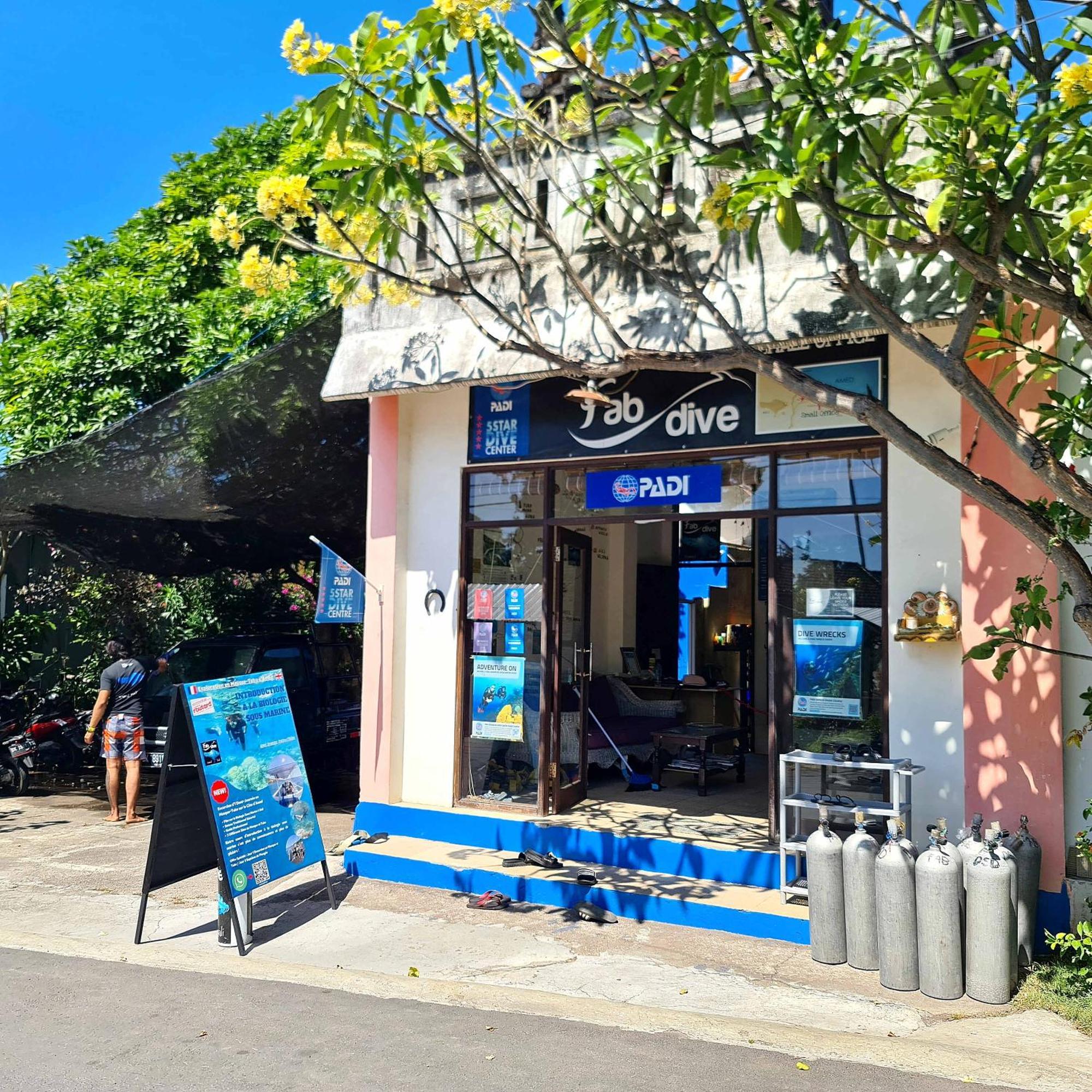 Ostello Bali Fab Dive Center Amed Esterno foto